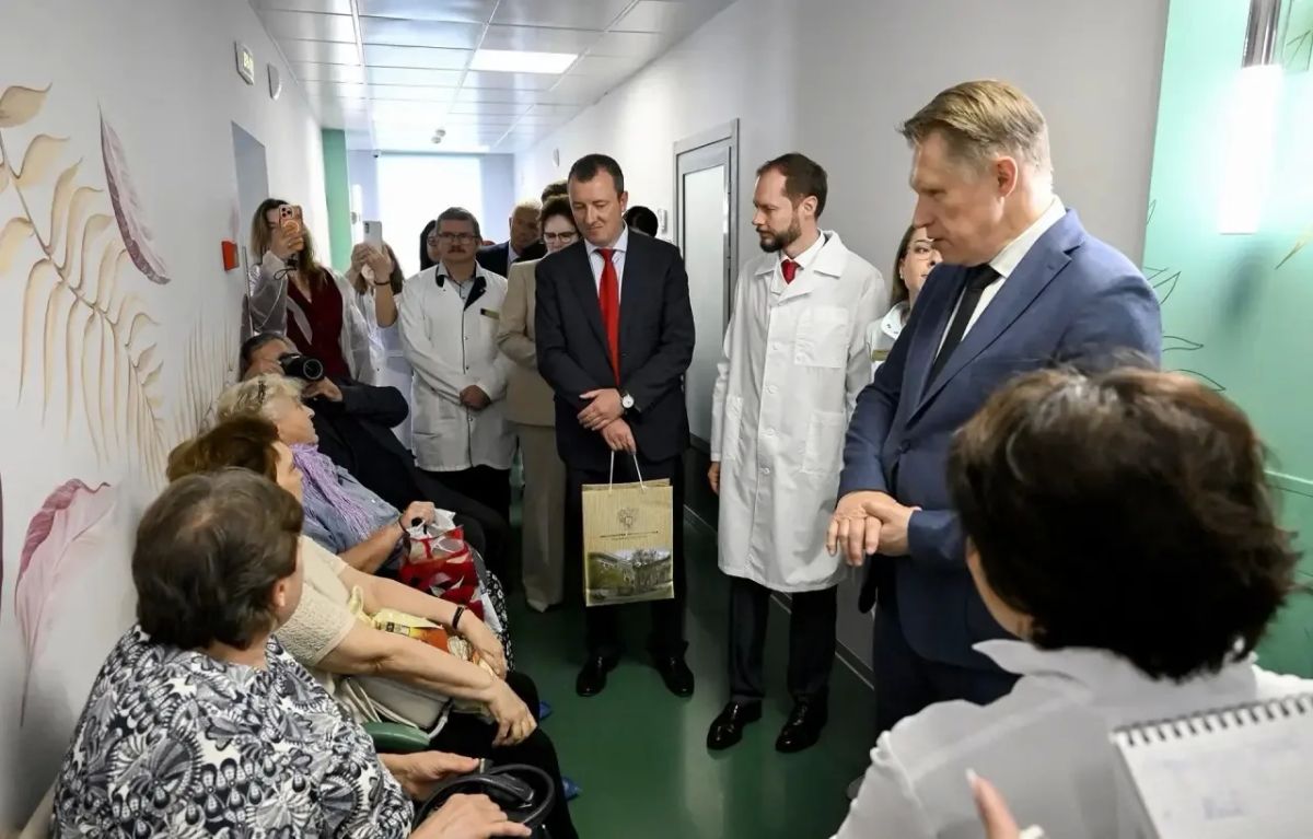 Михаил Мурашко посетил с рабочим визитом Тверскую область Михаил Мурашко посетил с рабочим визитом Тверскую область