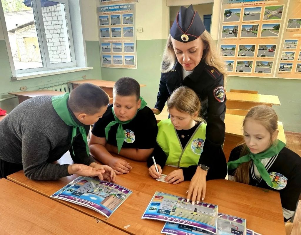 В МБОУ «Торопецкая СОШ №2» состоялся муниципальный этап конкурса «Безопасное колесо – 2026» В МБОУ «Торопецкая СОШ №2» состоялся муниципальный этап конкурса «Безопасное колесо – 2026»