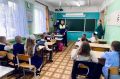 Сотрудники Лихославльской Госавтоинспекции провели урок безопасности для первоклассников