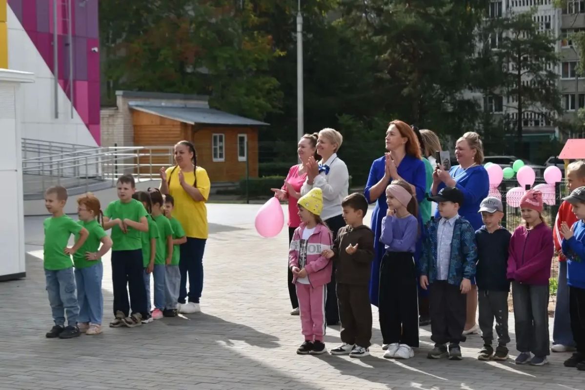 В Заволжском районе Твери состоялось торжественное открытие МБДОУ Детский сад № 160, который после завершения капитального ремонта получил новое название «Калейдоскоп» В Заволжском районе Твери состоялось торжественное открытие МБДОУ Детский сад № 160, который после завершения капитального ремонта получил новое название «Калейдоскоп»
