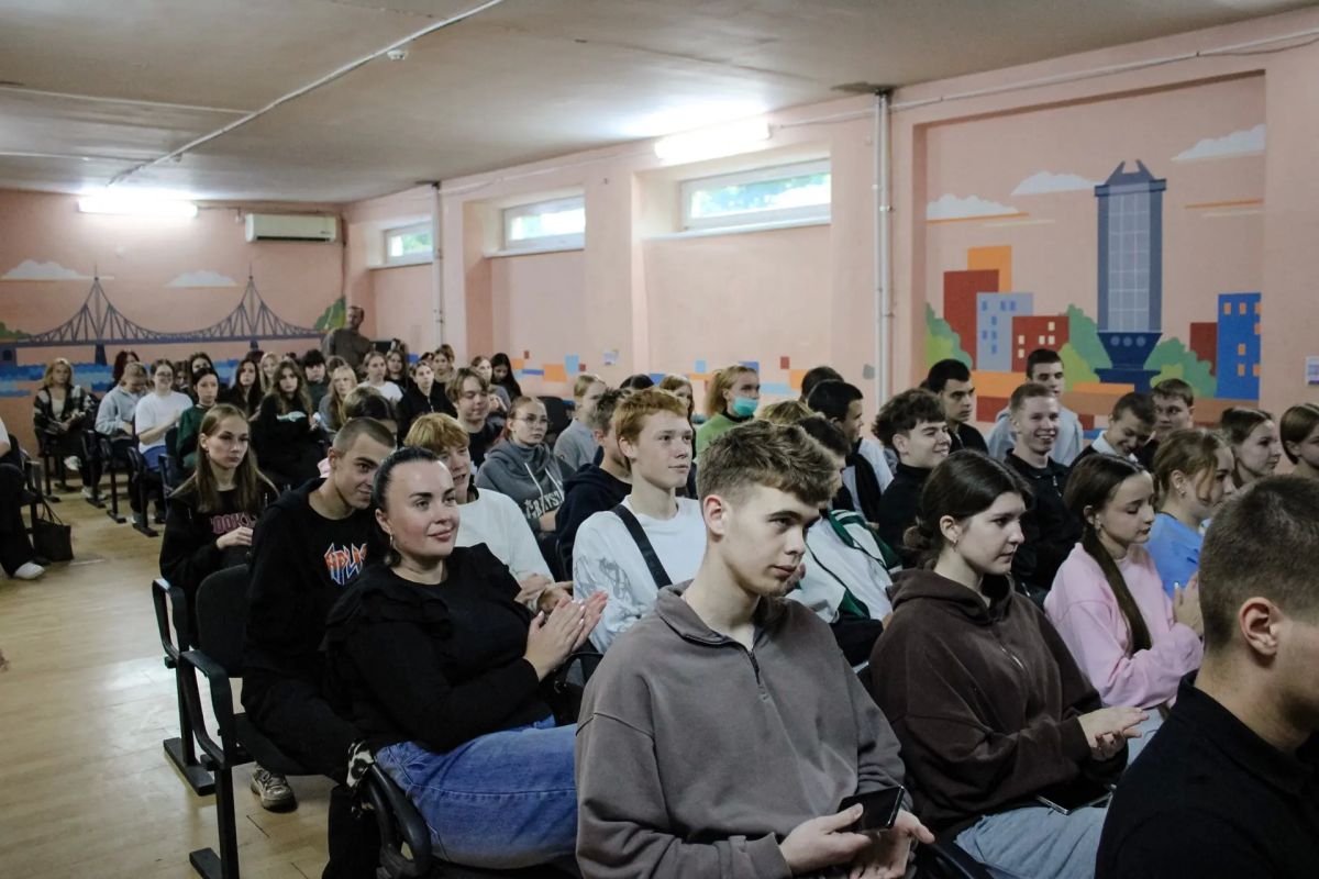 Молодежь за ЗОЖ!. В Молодёжном центре Твери состоялась ежегодная просветительская акция «Молодёжь за здоровый образ жизни» Молодежь за ЗОЖ!. В Молодёжном центре Твери состоялась ежегодная просветительская акция «Молодёжь за здоровый образ жизни»