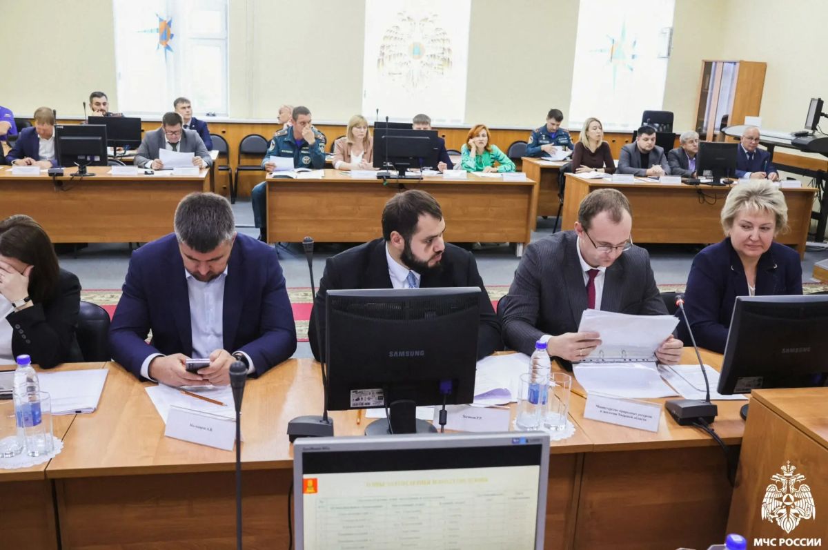 В Главном управлении МЧС России по Тверской области прошло заседание комиссии по предупреждению и ликвидации чрезвычайных ситуаций и обеспечению пожарной безопасности В Главном управлении МЧС России по Тверской области прошло заседание комиссии по предупреждению и ликвидации чрезвычайных ситуаций и обеспечению пожарной безопасности
