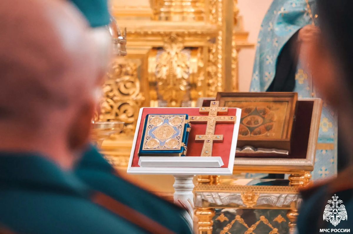 Молебен в честь иконы «Неопалимая Купина» Молебен в честь иконы «Неопалимая Купина»
