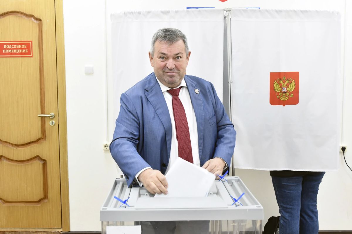 18 сентября стартовало голосование на выборах депутатов Государственной Думы России, Губернатора Тверской области, депутатов Законодательного Собрания региона и депутатов представительных органов муниципальных образований 18 сентября стартовало голосование на выборах депутатов Государственной Думы России, Губернатора Тверской области, депутатов Законодательного Собрания региона и депутатов представительных органов муниципальных образований