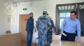 Суд с учетом мнения прокуратуры Пролетарского района г.Твери избрал меру пресечения в виде заключения под стражу в отношении 46-летнего жителя Московской области, в отношении которого возбуждено уголовное дело по признакам...