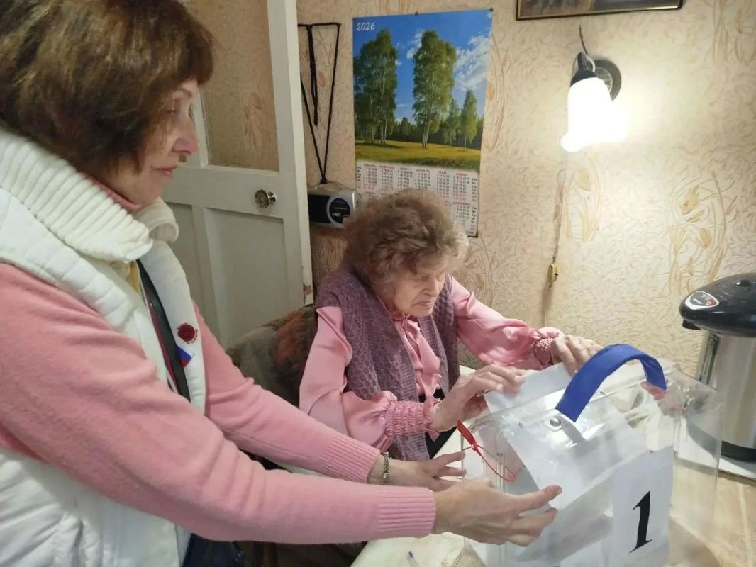 Многодетные семьи, духовенство, жители «золотого» возраста делают свой выбор на Едином дне голосования в Тверской области Многодетные семьи, духовенство, жители «золотого» возраста делают свой выбор на Едином дне голосования в Тверской области