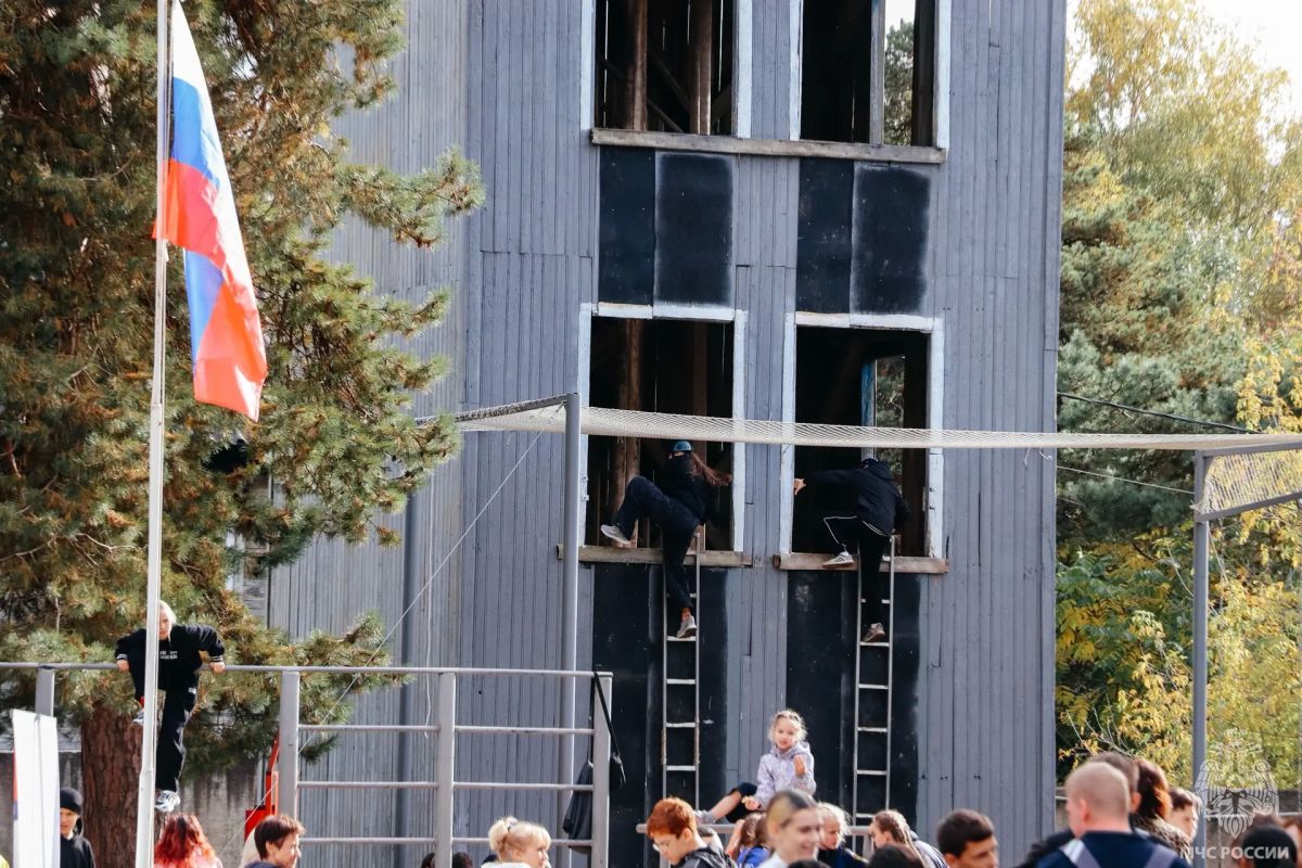 Первенство Пролетарского района по пожарно-спасательному спорту среди юношей и девушек Первенство Пролетарского района по пожарно-спасательному спорту среди юношей и девушек