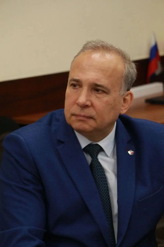26 сентября на 40 заседании избирательной комиссии Тверской области также рассмотрены вопросы, связанные с перераспределением вакантных депутатских мандатов в областных списках кандидатов в депутаты Законодательного Собрания... 26 сентября на 40 заседании избирательной комиссии Тверской области также рассмотрены вопросы, связанные с перераспределением вакантных депутатских мандатов в областных списках кандидатов в депутаты Законодательного Собрания...
