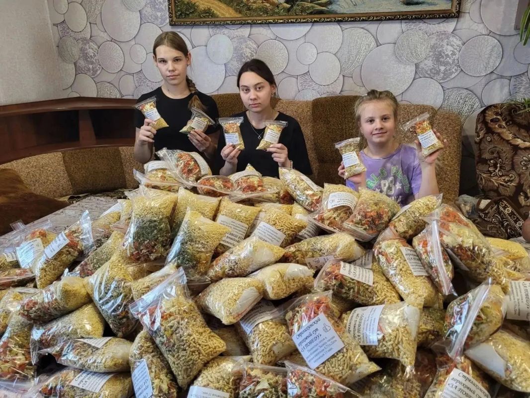 Муниципалитеты Тверской области и добровольческие объединения региона продолжают отправлять гуманитарную помощь военнослужащим специальной военной операции Муниципалитеты Тверской области и добровольческие объединения региона продолжают отправлять гуманитарную помощь военнослужащим специальной военной операции