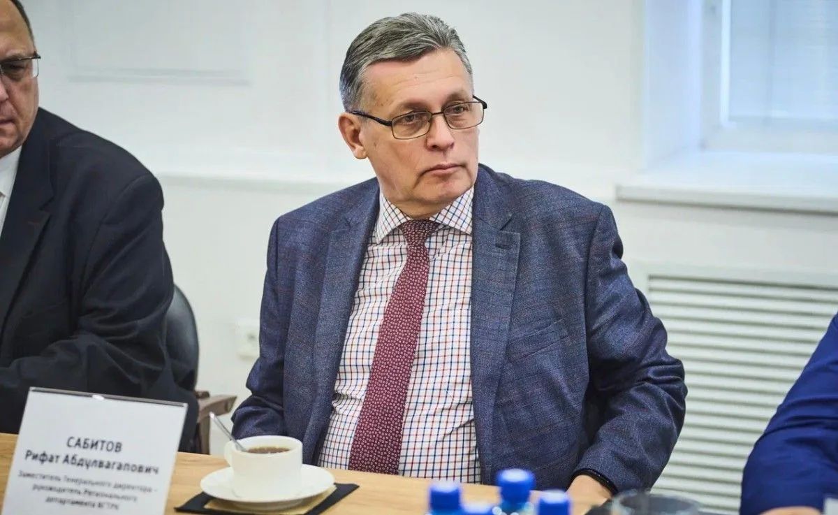 Рифат Сабитов заявил о тестировании рекламы в МАКС и зрелости правил монетизации для бизнеса и авторов