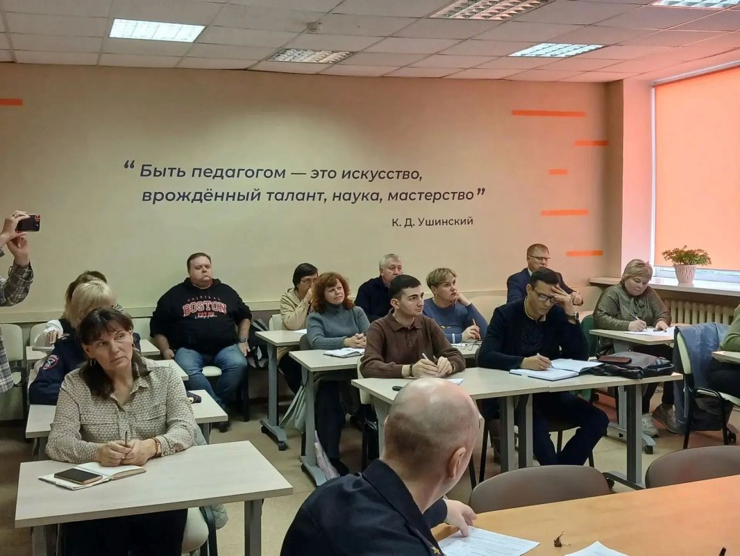 В Твери обсудили качество подготовки водителей в средних общеобразовательных организациях региона В Твери обсудили качество подготовки водителей в средних общеобразовательных организациях региона