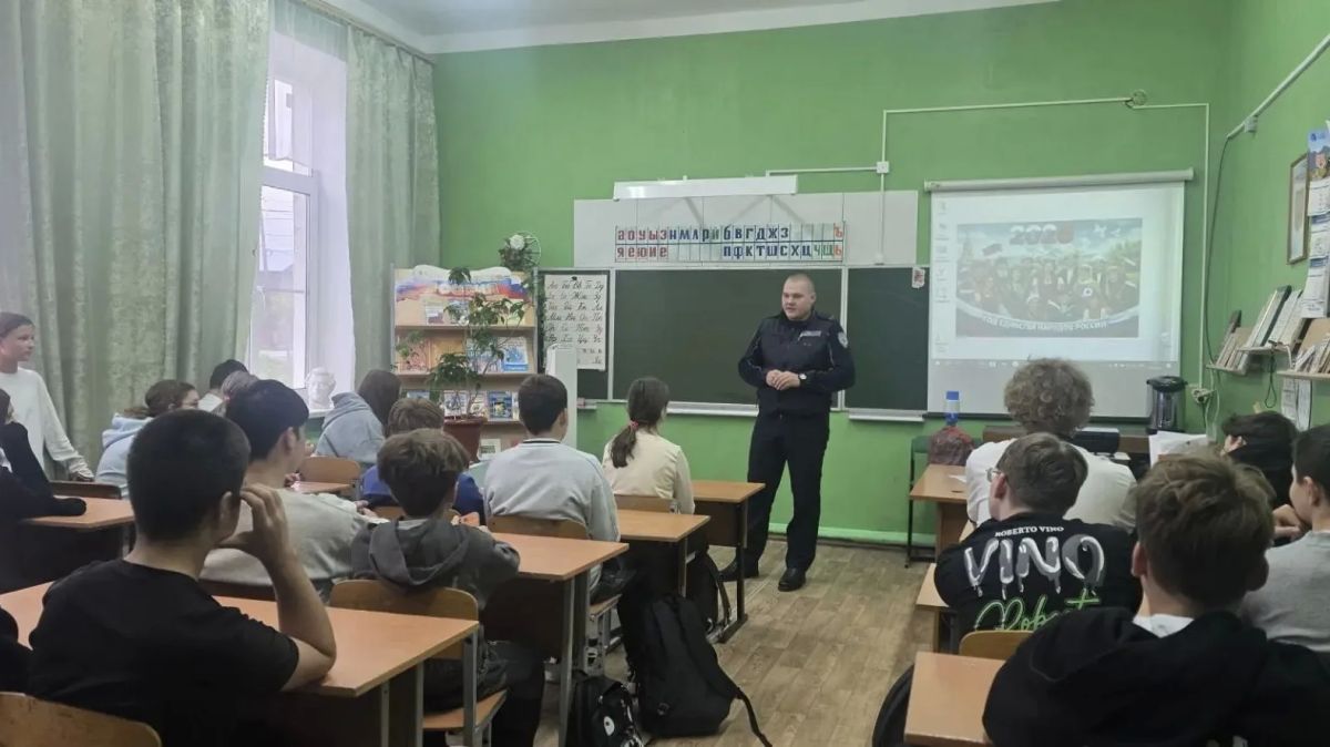Кимрские автоинспекторы провели профилактические занятия в общеобразовательных организациях на обслуживаемой территории Кимрские автоинспекторы провели профилактические занятия в общеобразовательных организациях на обслуживаемой территории