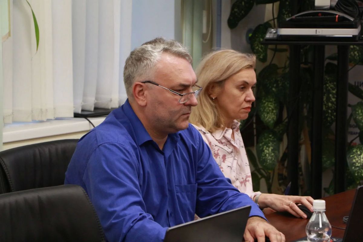 6 октября состоялось 43 заседание избирательной комиссии Тверской области 6 октября состоялось 43 заседание избирательной комиссии Тверской области