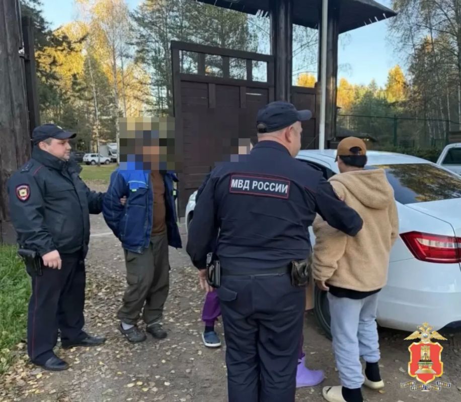 На территории частного комплекса отдыха полиция задержала семерых филиппинцев без документов На территории частного комплекса отдыха полиция задержала семерых филиппинцев без документов