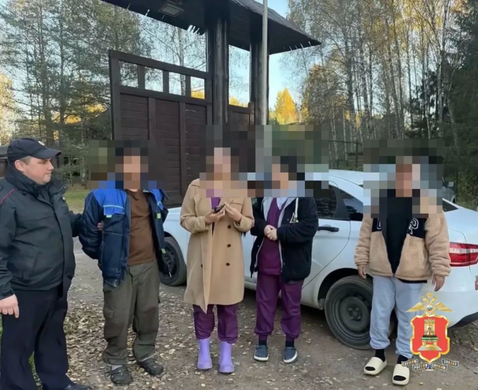На территории частного комплекса отдыха полиция задержала семерых филиппинцев без документов На территории частного комплекса отдыха полиция задержала семерых филиппинцев без документов