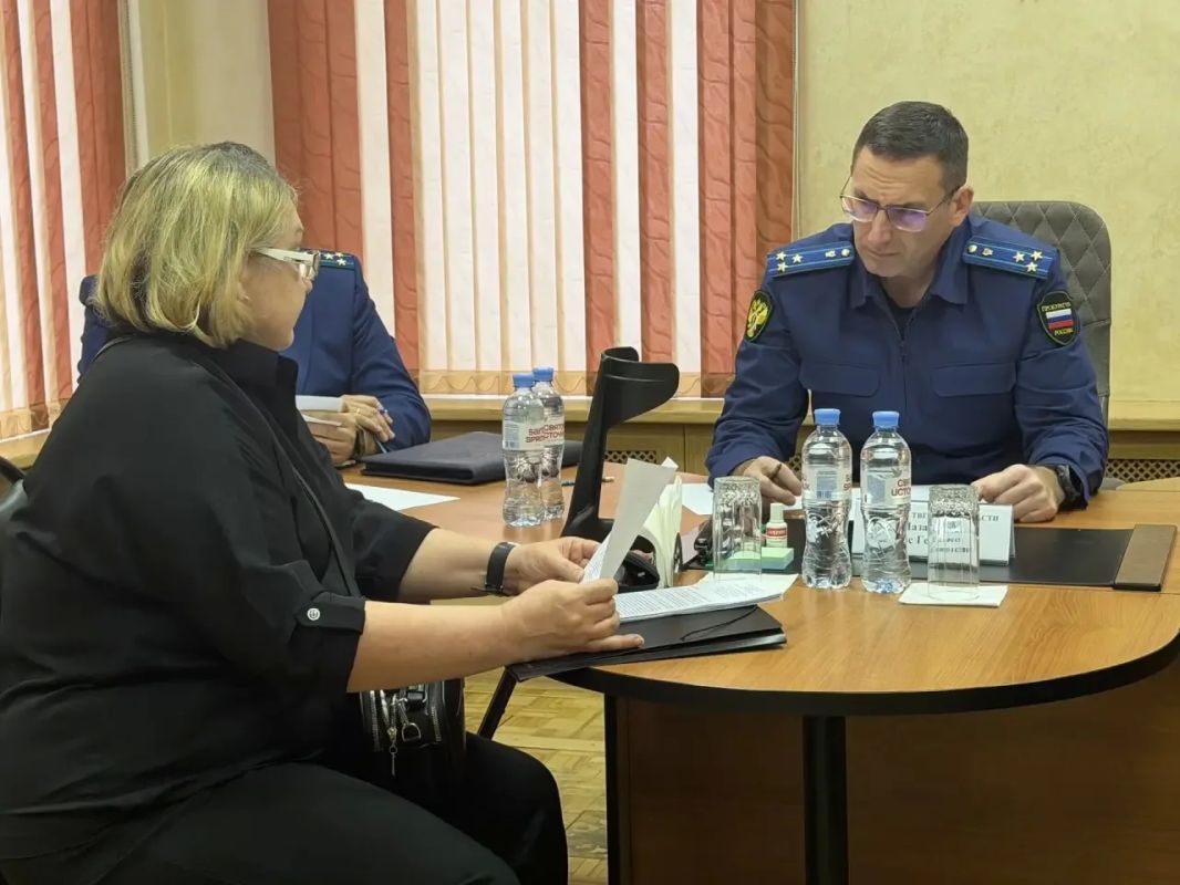 Прокурор Тверской области Денис Назаренко посетил с рабочим визитом Торжокский муниципальный округ Прокурор Тверской области Денис Назаренко посетил с рабочим визитом Торжокский муниципальный округ