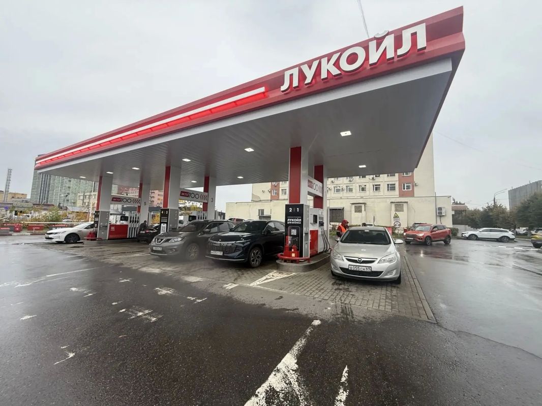В Твери возобновлена работа автозаправочной станции «Лукойл» на улице Вагжанова
