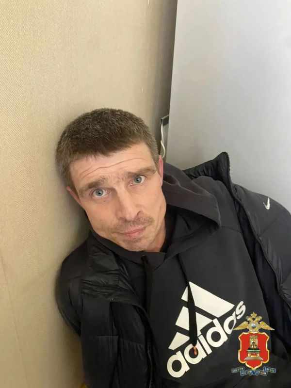 Трава в дуршлаге: в квартире у жителя Ржева наркополицейские обнаружили марихуану и гашиш Трава в дуршлаге: в квартире у жителя Ржева наркополицейские обнаружили марихуану и гашиш
