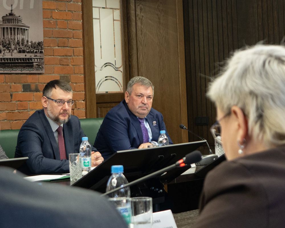 Заместитель председателя ЗСТО, председатель постоянного комитета по госустройству и местному самоуправлению Александр Клиновский принял участие в заседании Координационного совета Управления Минюста РФ по Тверской области Заместитель председателя ЗСТО, председатель постоянного комитета по госустройству и местному самоуправлению Александр Клиновский принял участие в заседании Координационного совета Управления Минюста РФ по Тверской области