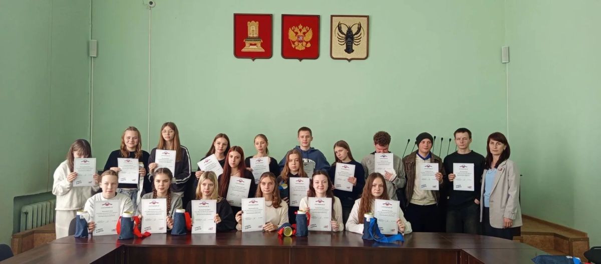 В Весьегонском округе поощрили волонтеров за помощь на выборах