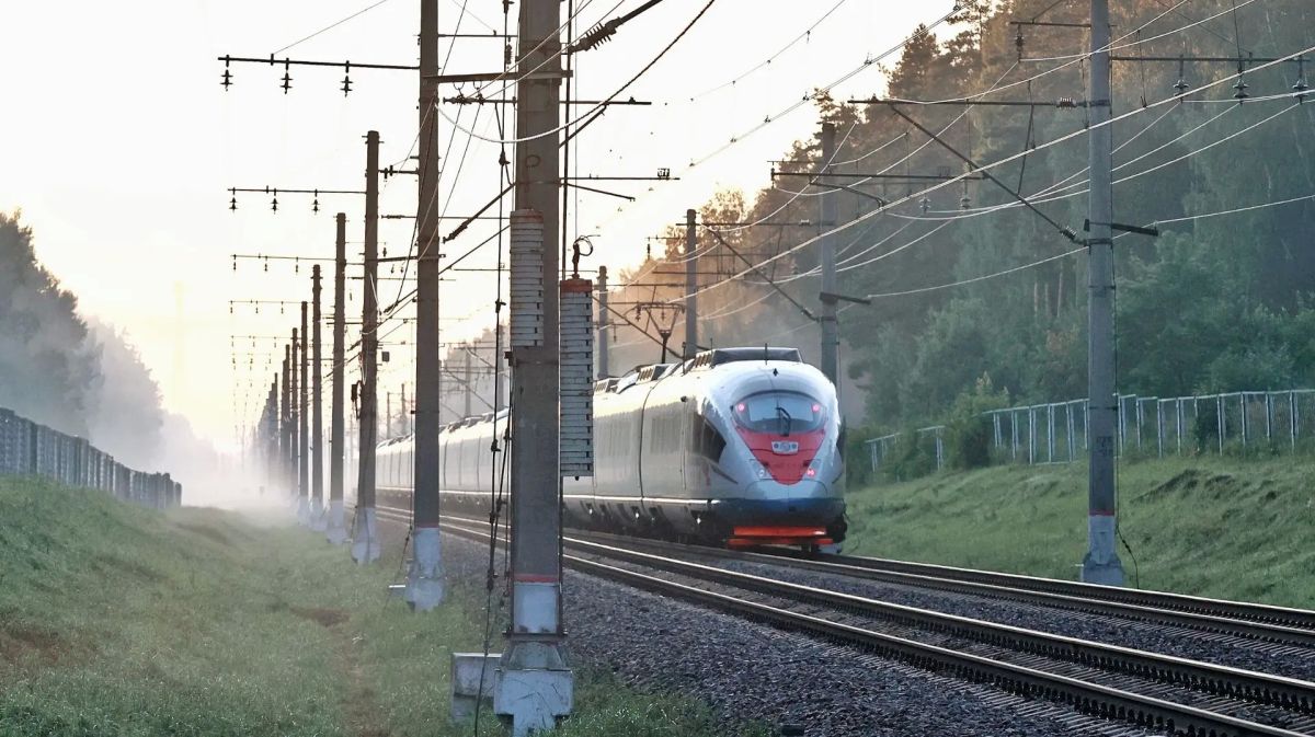Между Тверью и Лихославлем отменят два пригородных поезда