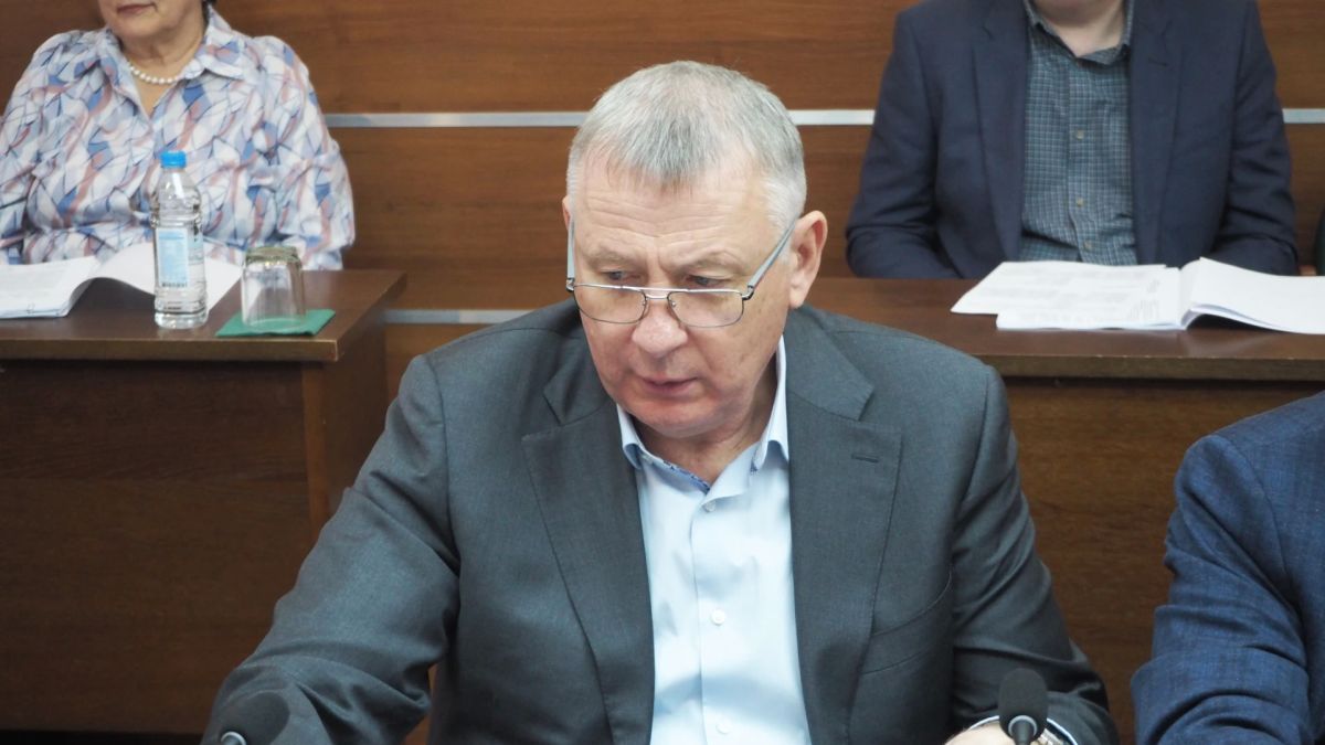 На состоявшемся 27 октября заседании комитета по аграрной политике и природопользованию рассмотрен законопроект, расширяющий меры государственной помощи женщинам, удостоенным звания «Мать-героиня» На состоявшемся 27 октября заседании комитета по аграрной политике и природопользованию рассмотрен законопроект, расширяющий меры государственной помощи женщинам, удостоенным звания «Мать-героиня»