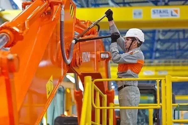Тверской производитель гидравлических экскаваторов ООО «Хитачи Констракшн Машинери Евразия» запускает новое направление – «Внутрирегиональная кооперация» Тверской производитель гидравлических экскаваторов ООО «Хитачи Констракшн Машинери Евразия» запускает новое направление – «Внутрирегиональная кооперация»